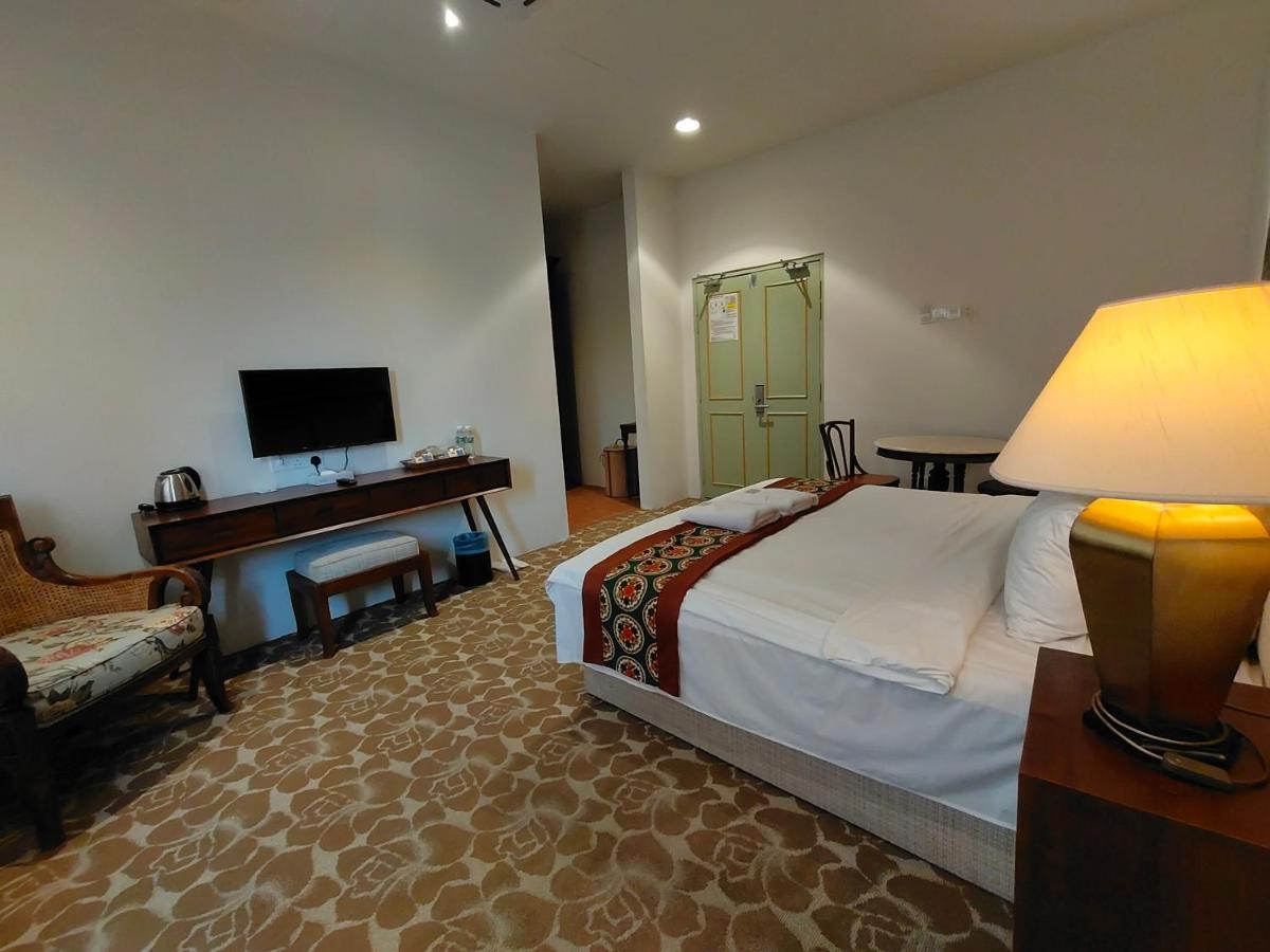 カピタン コンシ ブティック ホテル Malacca エクステリア 写真