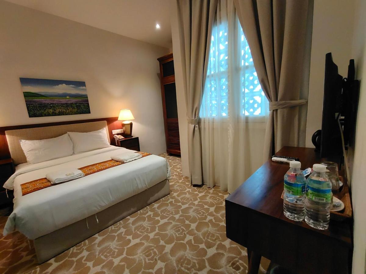 カピタン コンシ ブティック ホテル Malacca エクステリア 写真